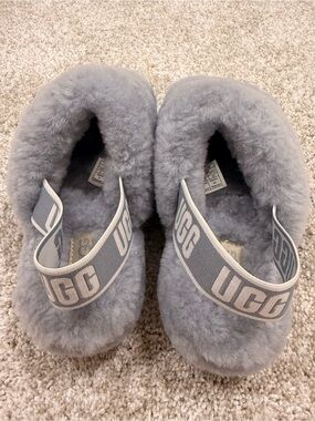 UGG Plush Slide Slippers in Light Gray with Branded Strap